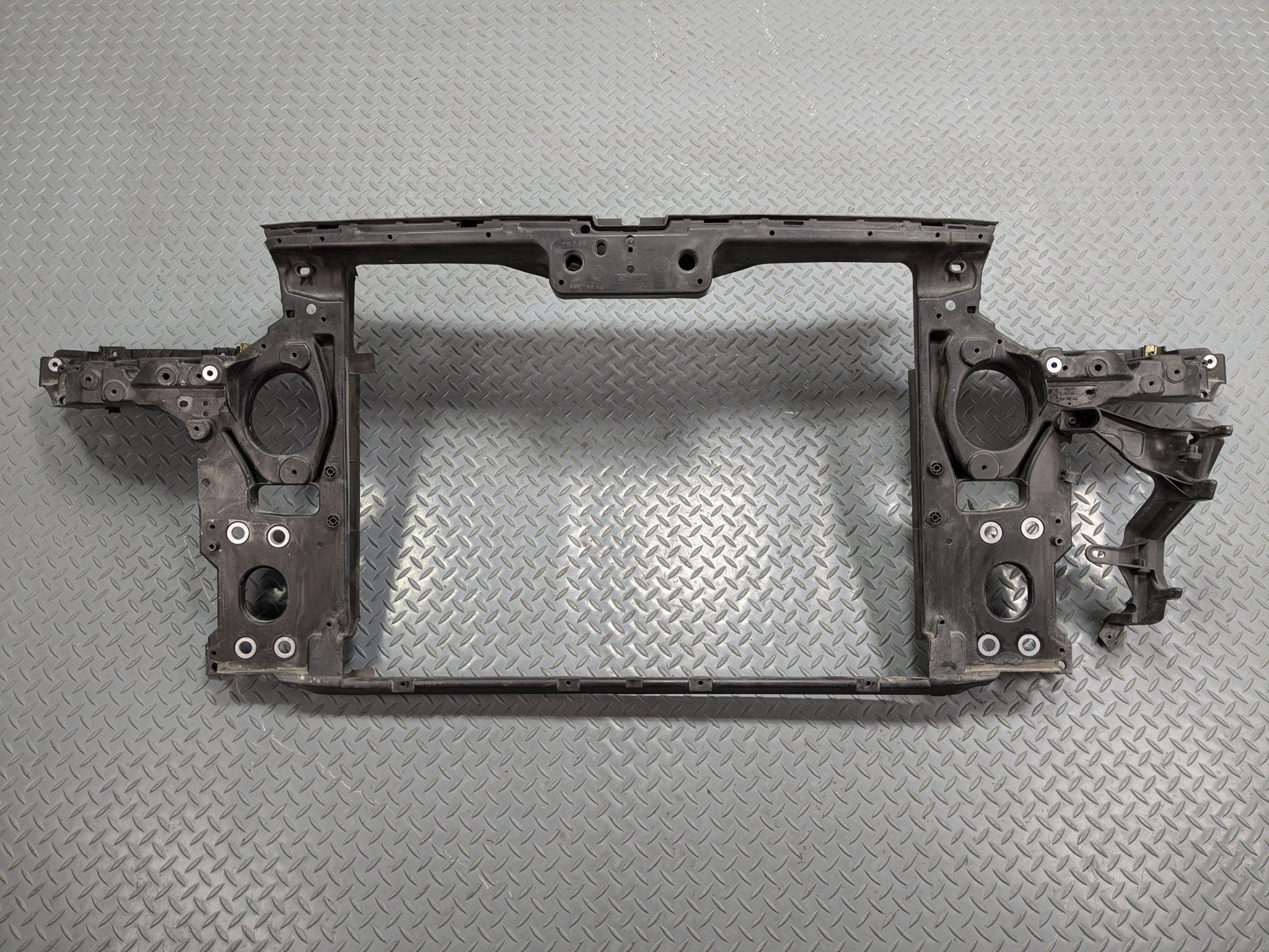 2008 - 2010 OEM PORSCHE CAYENNE RADIATOR SUPPORT CORE PANEL ASSEMBLY