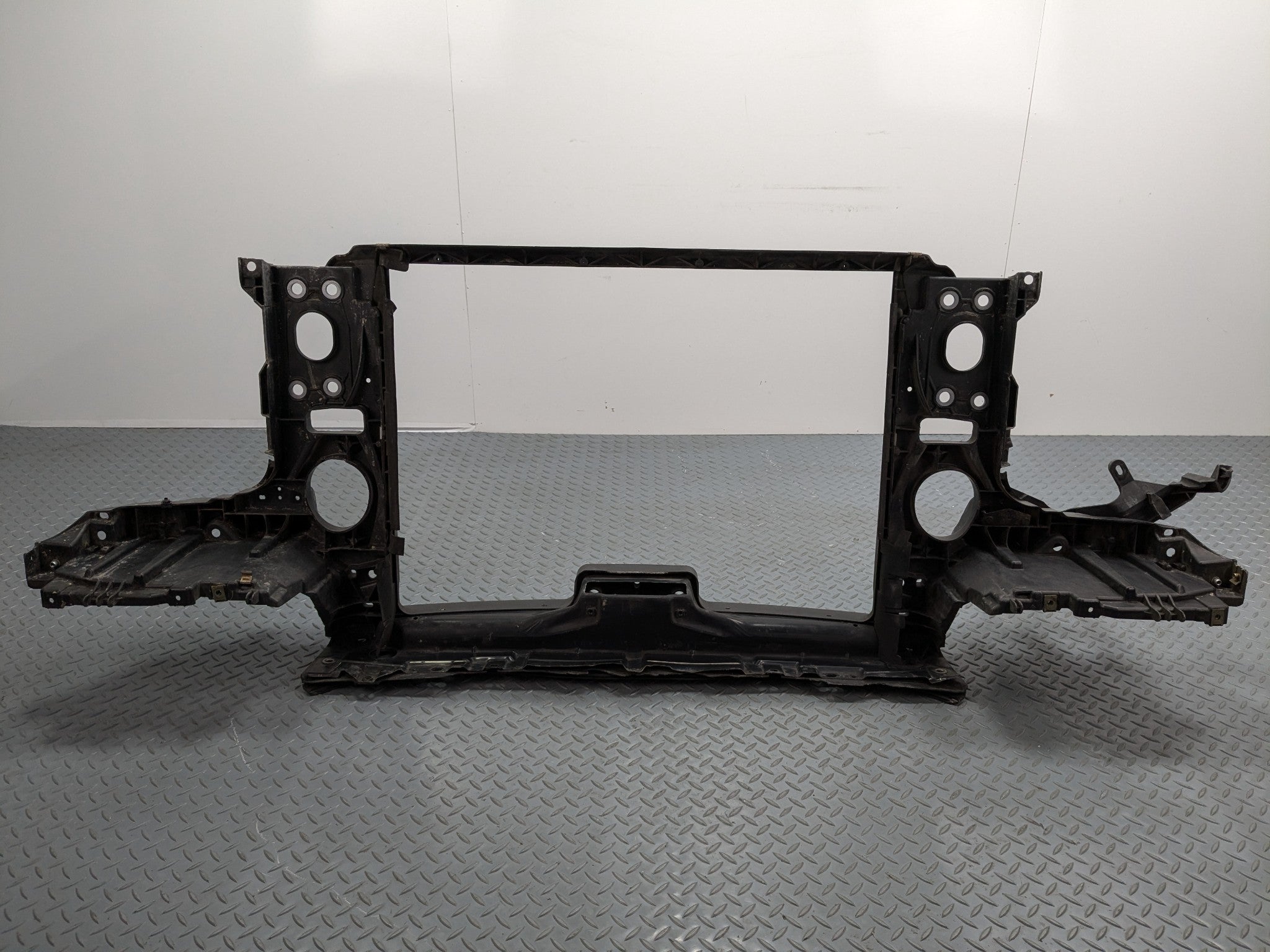 2008 - 2010 OEM PORSCHE CAYENNE RADIATOR SUPPORT CORE PANEL ASSEMBLY