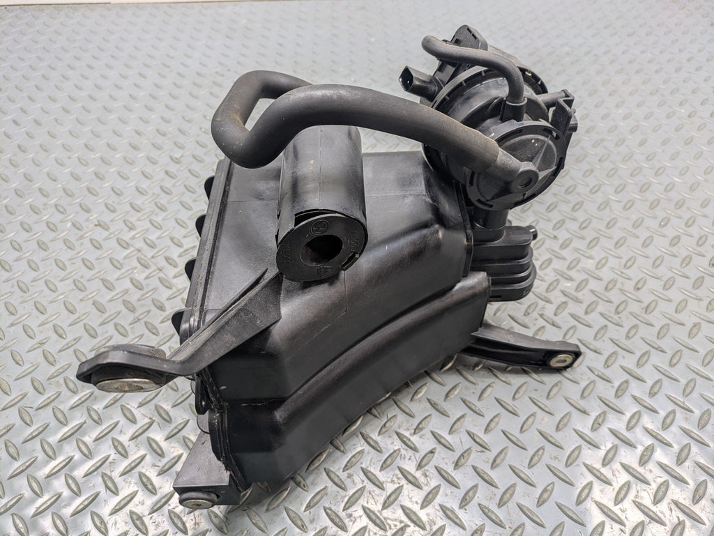 2008 - 2010 OEM PORSCHE CAYENNE FUEL EMISSION EVAPORATOR CHARCOAL CANISTER