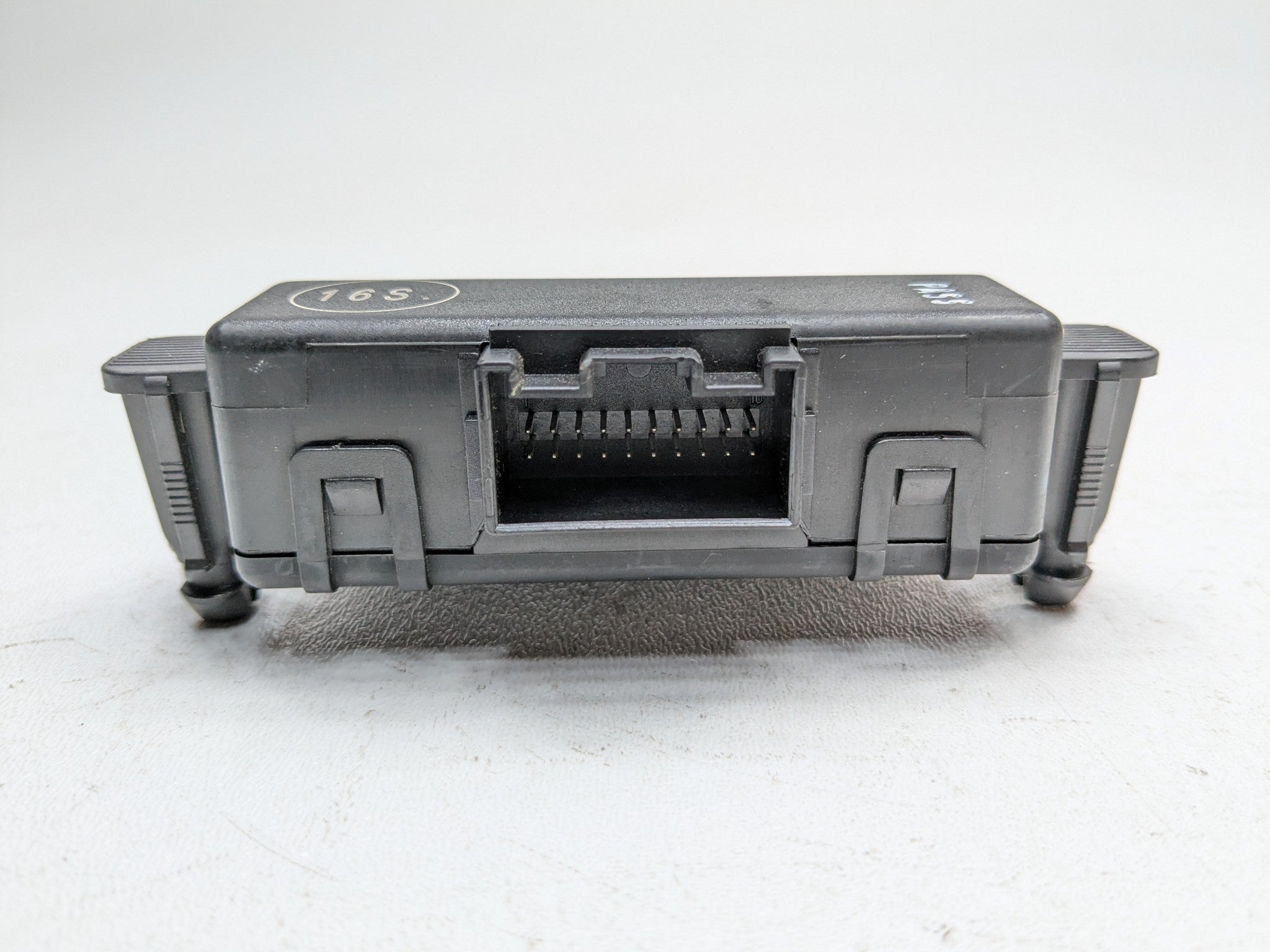2008 - 2010 OEM PORSCHE CAYENNE GATEWAY MULTIPLEX NETWORK CONTROL MODULE UNIT