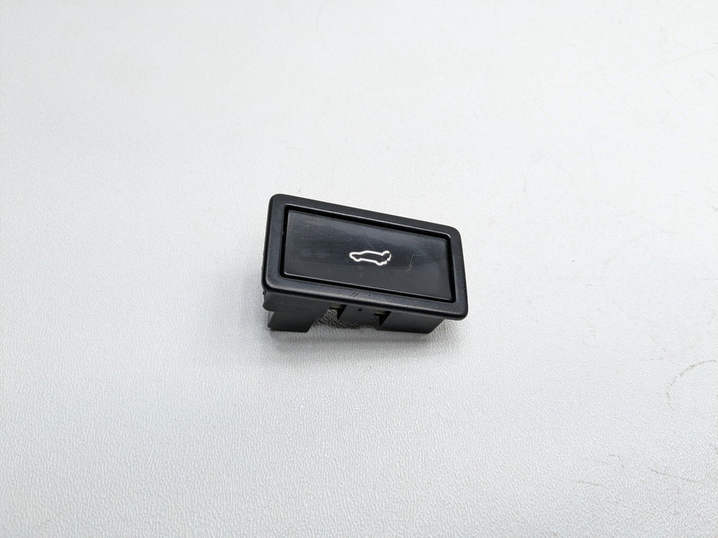 2008 - 2010 OEM PORSCHE CAYENNE REAR TAILGATE OPENING CLOSING SWITCH BUTTON