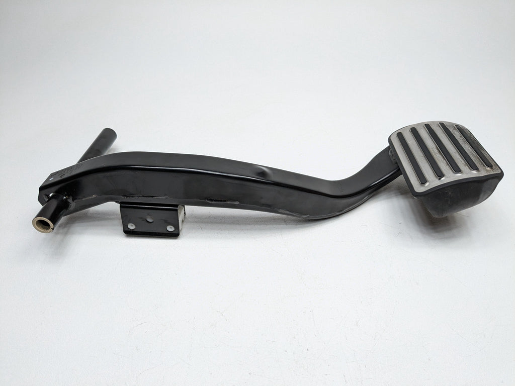 2008 - 2010 OEM PORSCHE CAYENNE FRONT FLOOR BRAKE PEDAL ASSEMBLY
