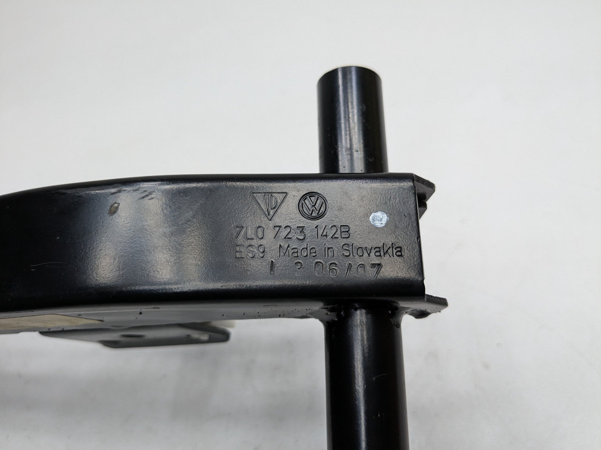 2008 - 2010 OEM PORSCHE CAYENNE FRONT FLOOR BRAKE PEDAL ASSEMBLY