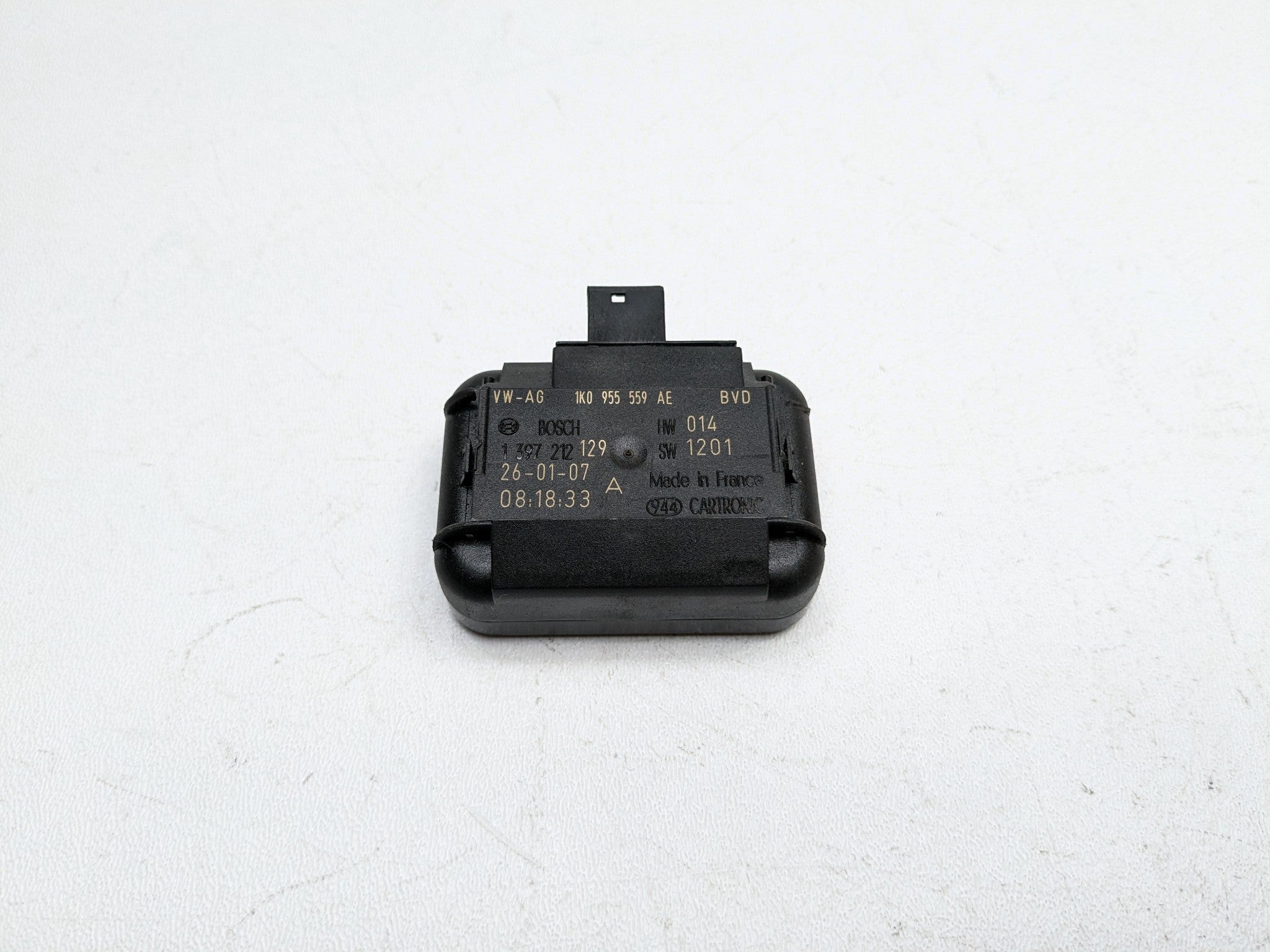 2008 - 2010 OEM PORSCHE CAYENNE WINDSCREEN RAIN SENSOR MODULE UNIT