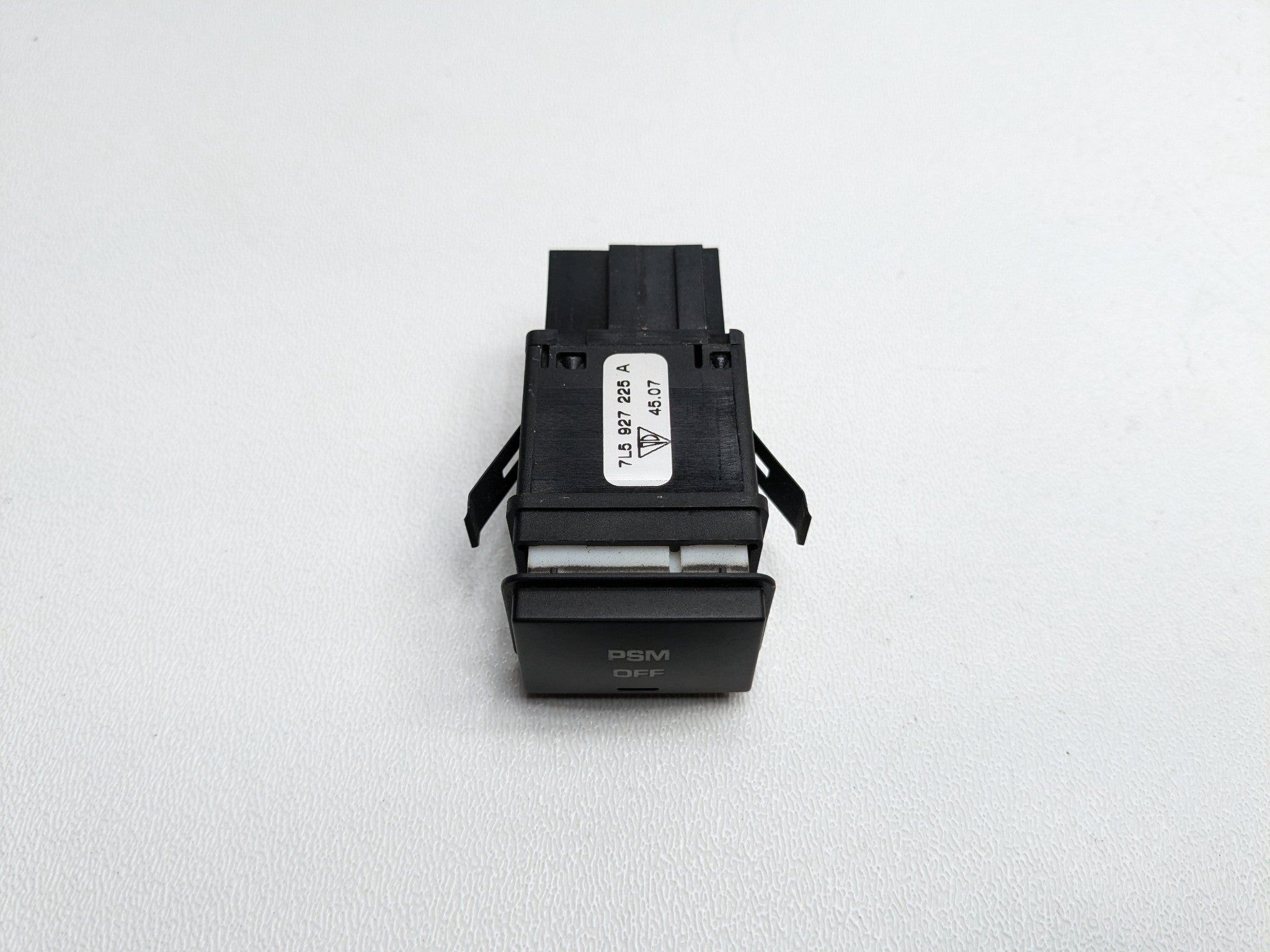 2008 - 2010 OEM PORSCHE CAYENNE STABILITY CONTROL PSM OFF SWITCH BUTTON