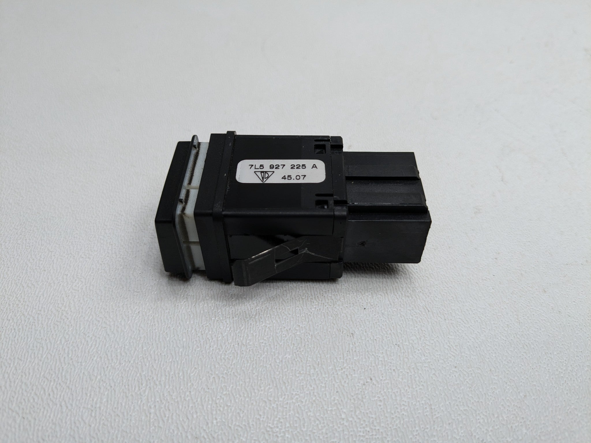 2008 - 2010 OEM PORSCHE CAYENNE STABILITY CONTROL PSM OFF SWITCH BUTTON