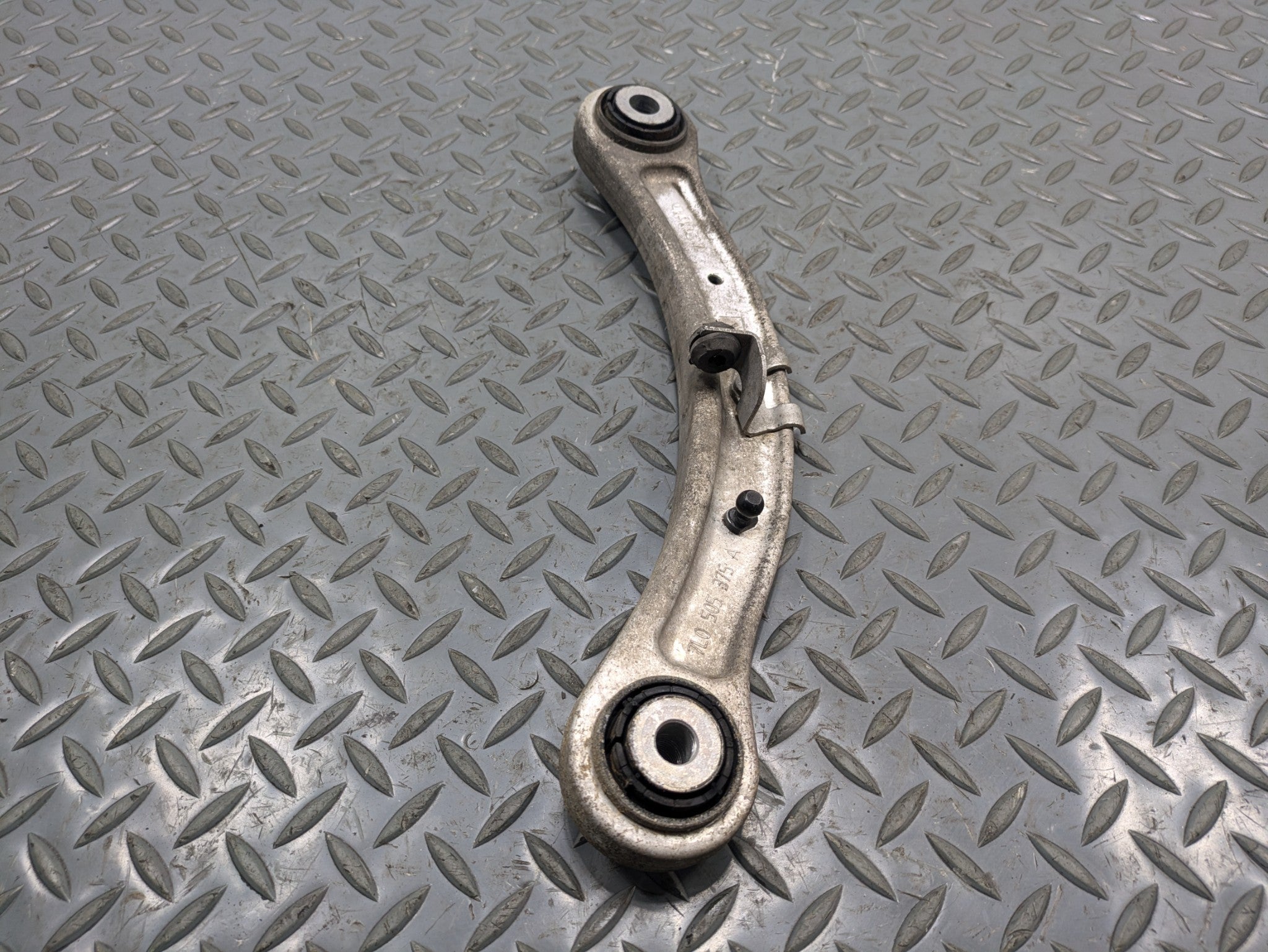 2008 - 2010 OEM PORSCHE CAYENNE REAR LEFT DRIVER SIDE UPPER FORWARD CONTROL ARM