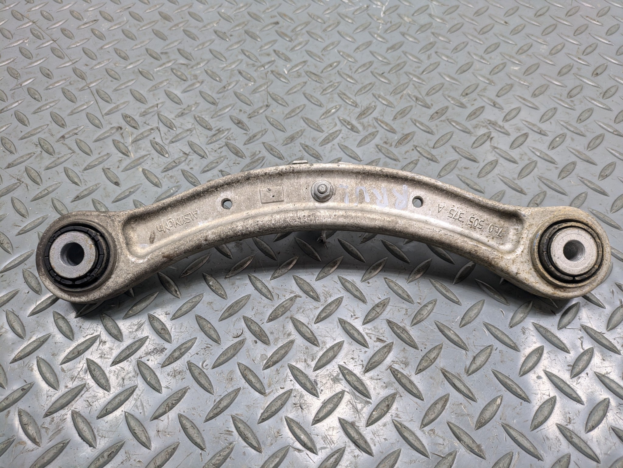 2008 - 2010 OEM PORSCHE CAYENNE REAR RIGHT SIDE UPPER FORWARD CONTROL ARM