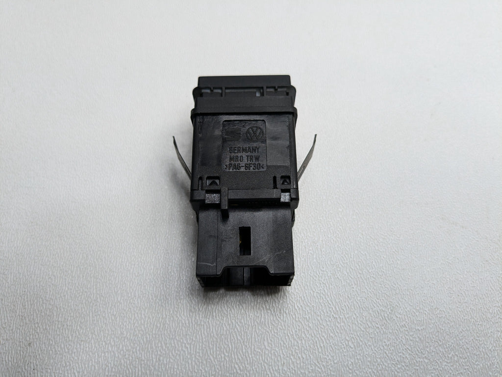 2008 - 2010 OEM PORSCHE CAYENNE PASSENGER AIR BAG OFF SWITCH INDICATOR BUTTON
