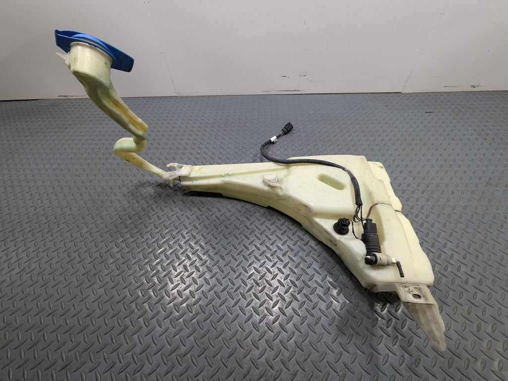 2008 - 2010 OEM PORSCHE CAYENNE TURBO WINDHSIELD WASHER RESERVOIR BOTTLE