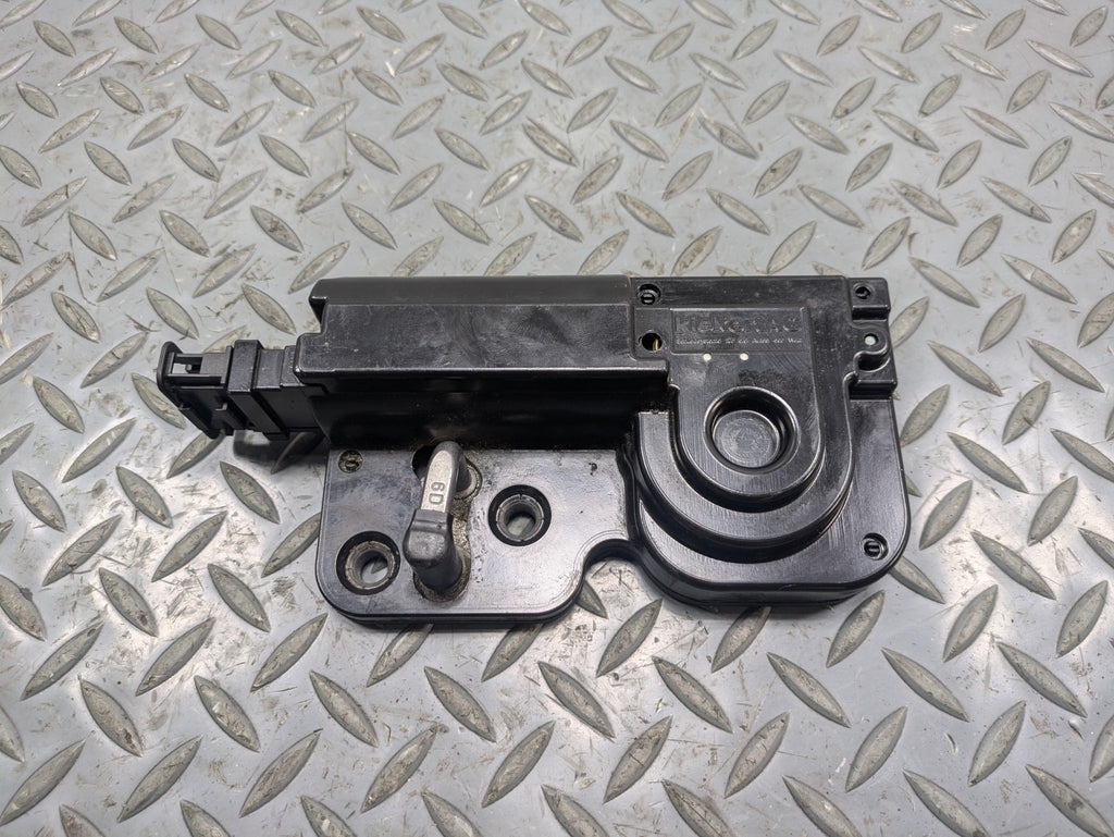 2008 - 2010 OEM PORSCHE CAYENNE REAR LIFTGATE LATCH LOCK ACTUATOR WITH MOTOR