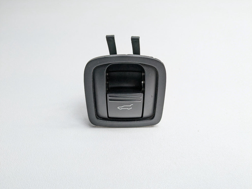 2008 - 2010 OEM PORSCHE CAYENNE DOOR CARD BOOT OPENING HATCH OPEN SWITCH BUTTON