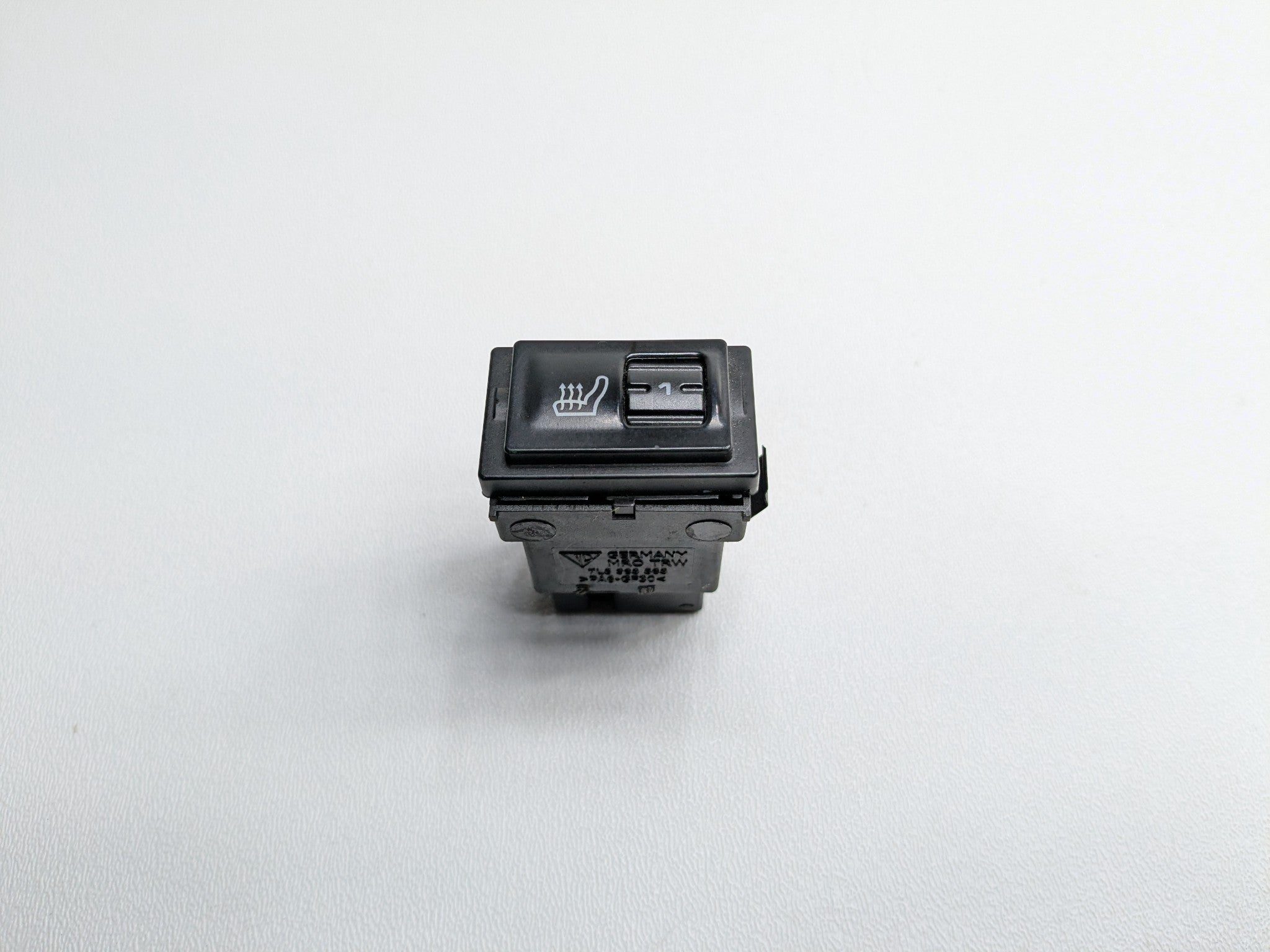 2008 - 2010 OEM PORSCHE CAYENNE LEFT DRIVER SIDE SEAT HEATER CONTROL SWITCH