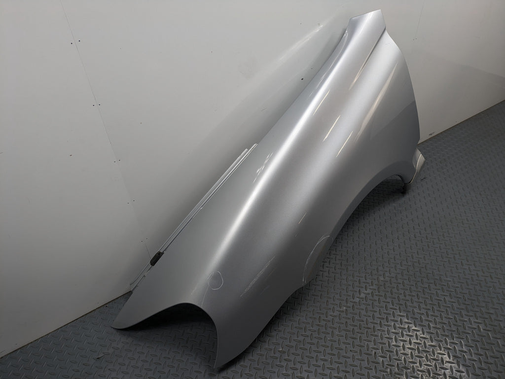2008 - 2010 OEM PORSCHE CAYENNE FRONT LEFT DRIVER SIDE FENDER SHELL PANEL