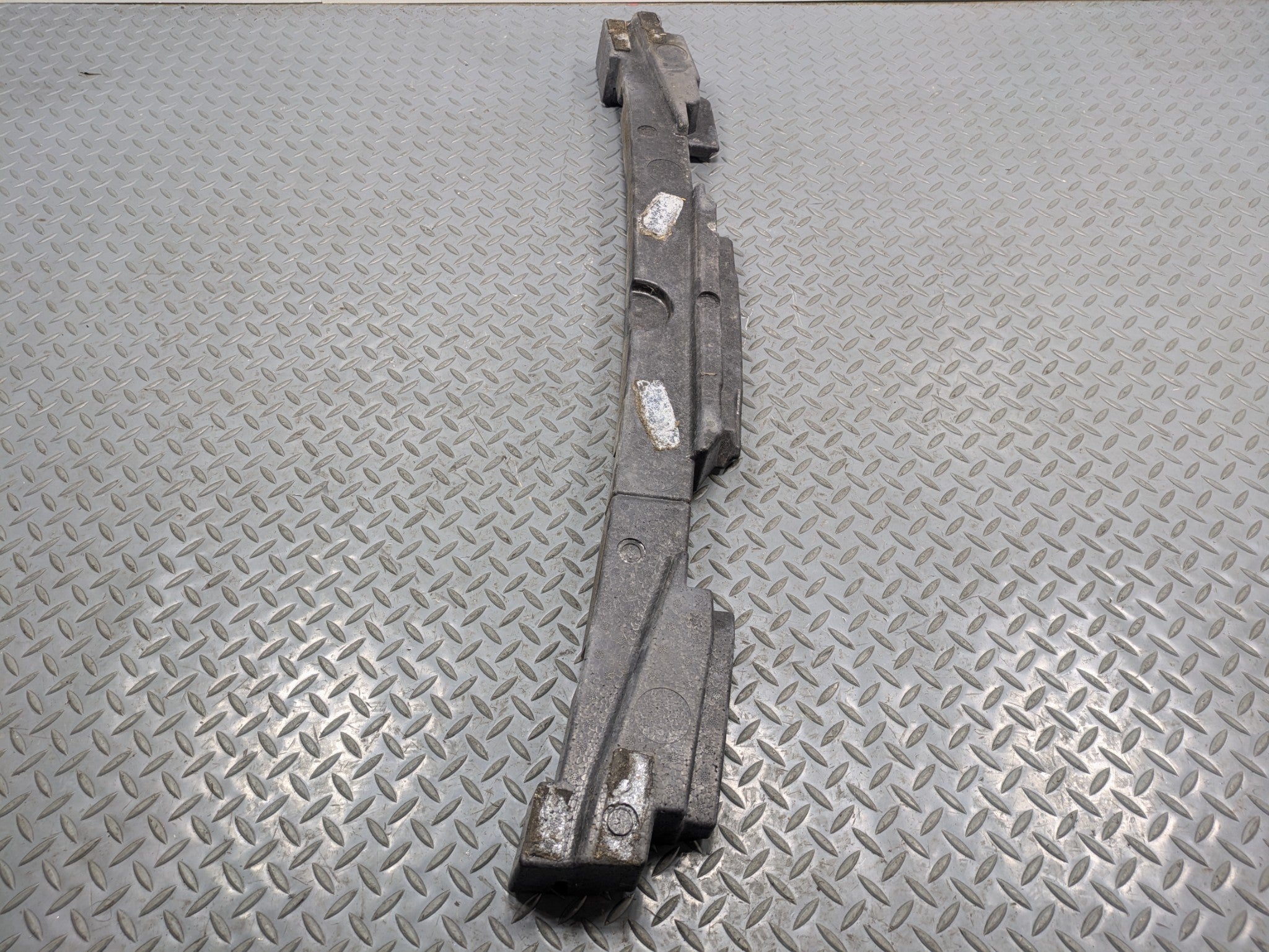 08 - 10 OEM PORSCHE CAYENNE REAR BUMPER COVER REINFORCEMENT IMPACT ABSORBER FOAM