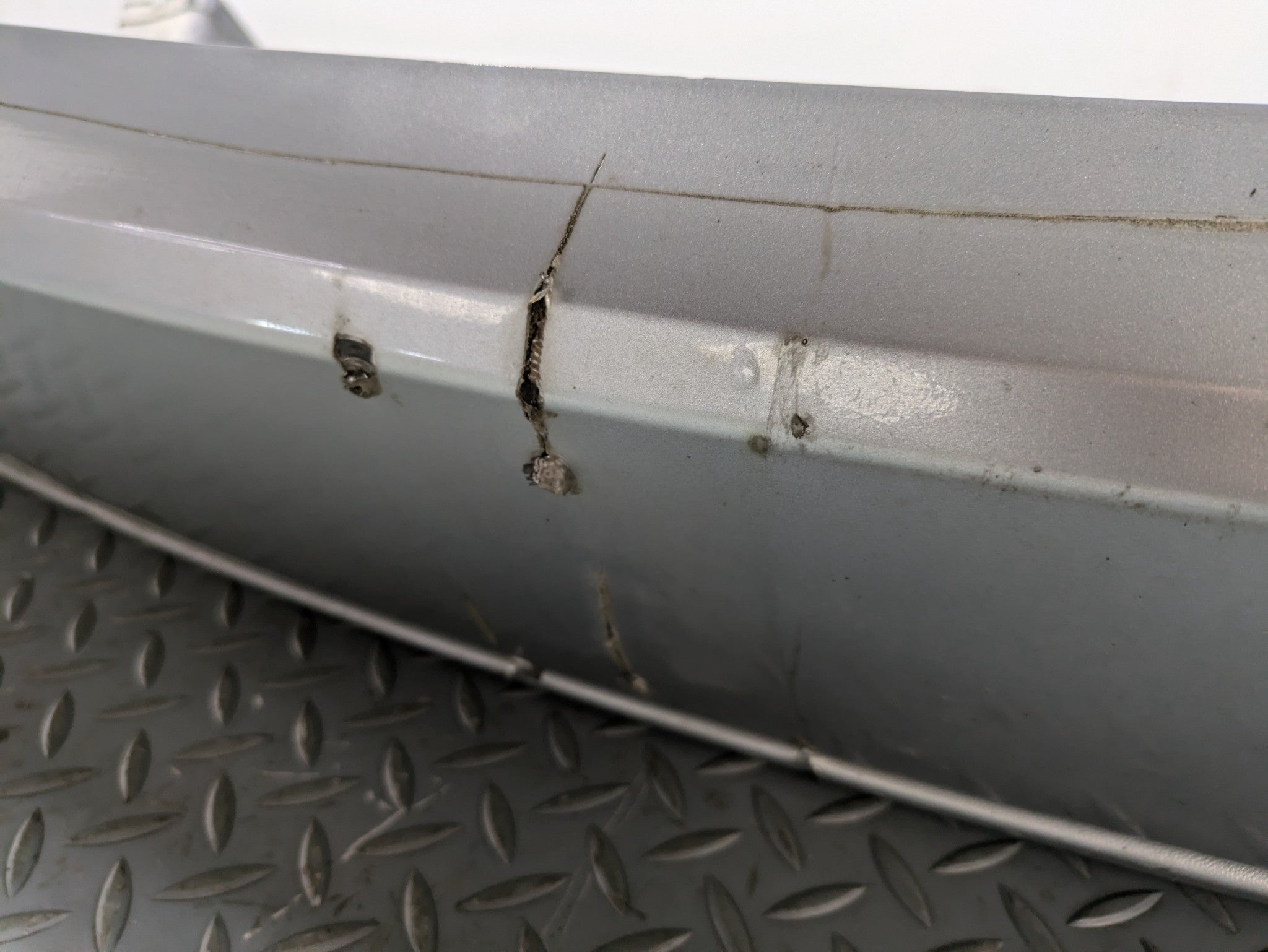2008 - 2010 OEM PORSCHE CAYENNE FRONT BUMPER COVER ASSEMBLY