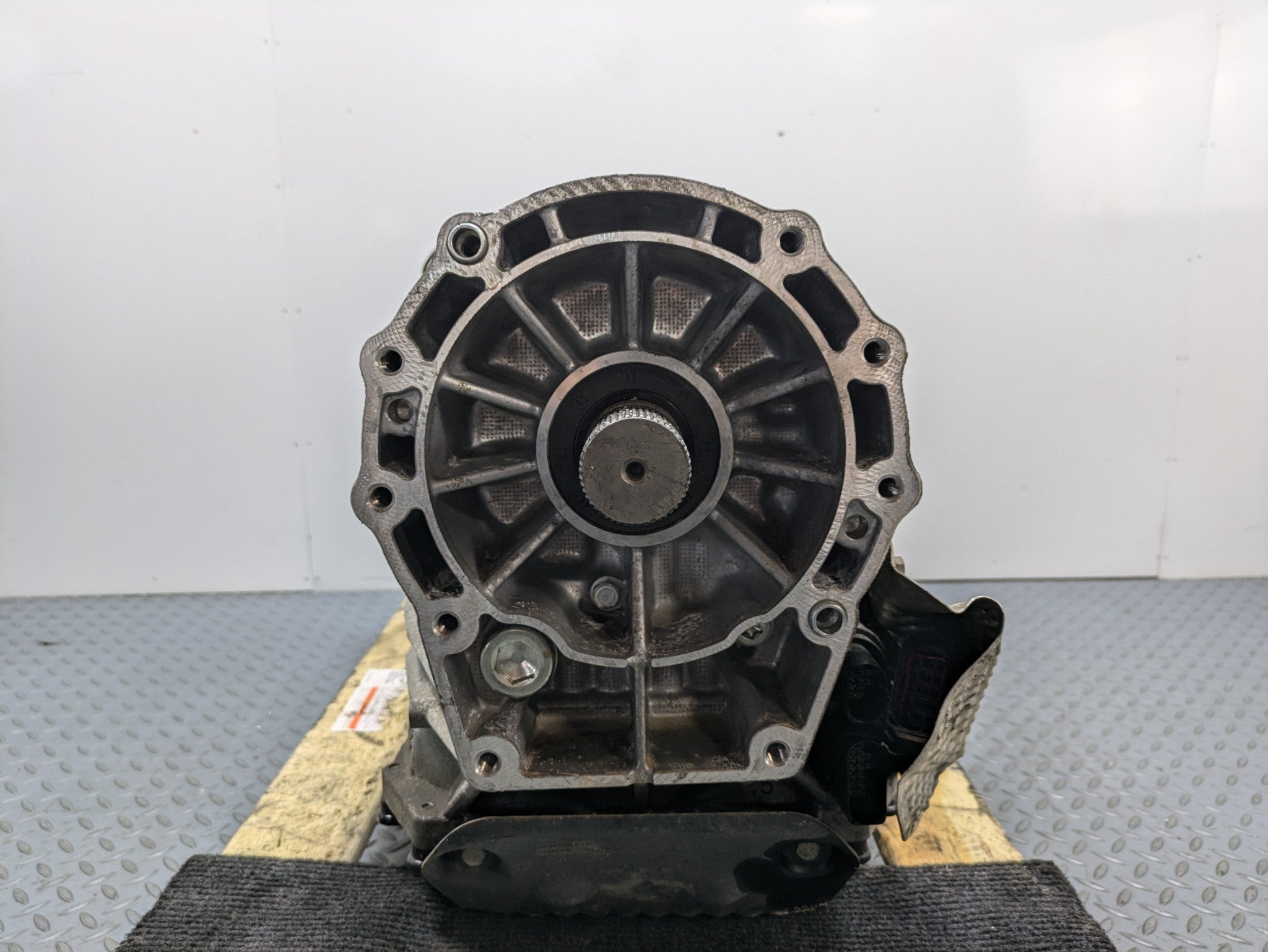 2008 - 2010 OEM PORSCHE CAYENNE 4.8L AUTOMATIC TRANSMISSION ASSEMBLY