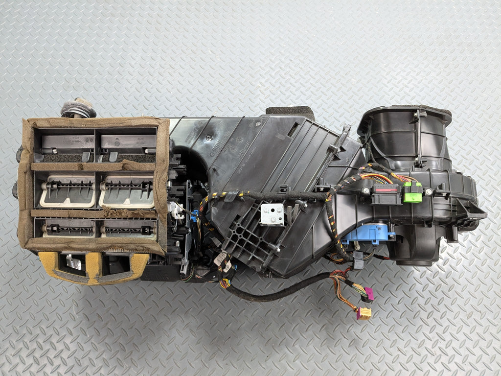 2008 - 2010 OEM PORSCHE CAYENNE AIR CONDITIONING EVAPORATOR HEATER CORE HOUSING
