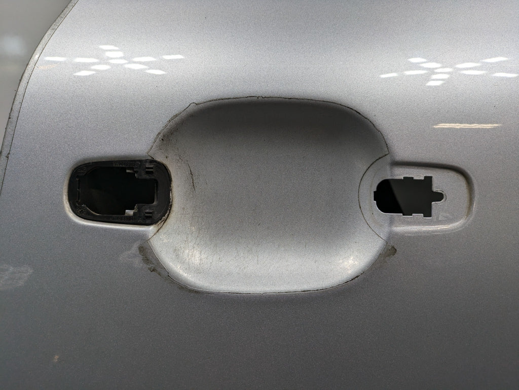 08 - 10 OEM PORSCHE CAYENNE REAR RIGHT PASSENGER SIDE DOOR SHELL PANEL ASSEMBLY