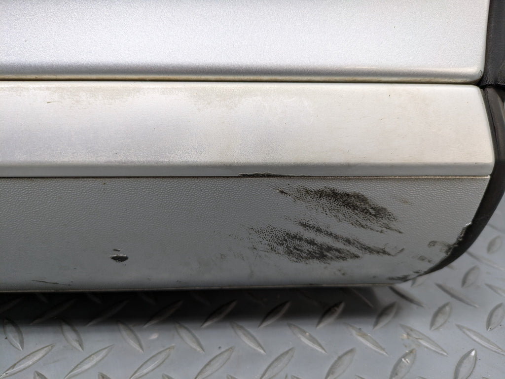 08 - 10 OEM PORSCHE CAYENNE FRONT RIGHT PASSENGER SIDE DOOR SHELL PANEL ASSEMBLY