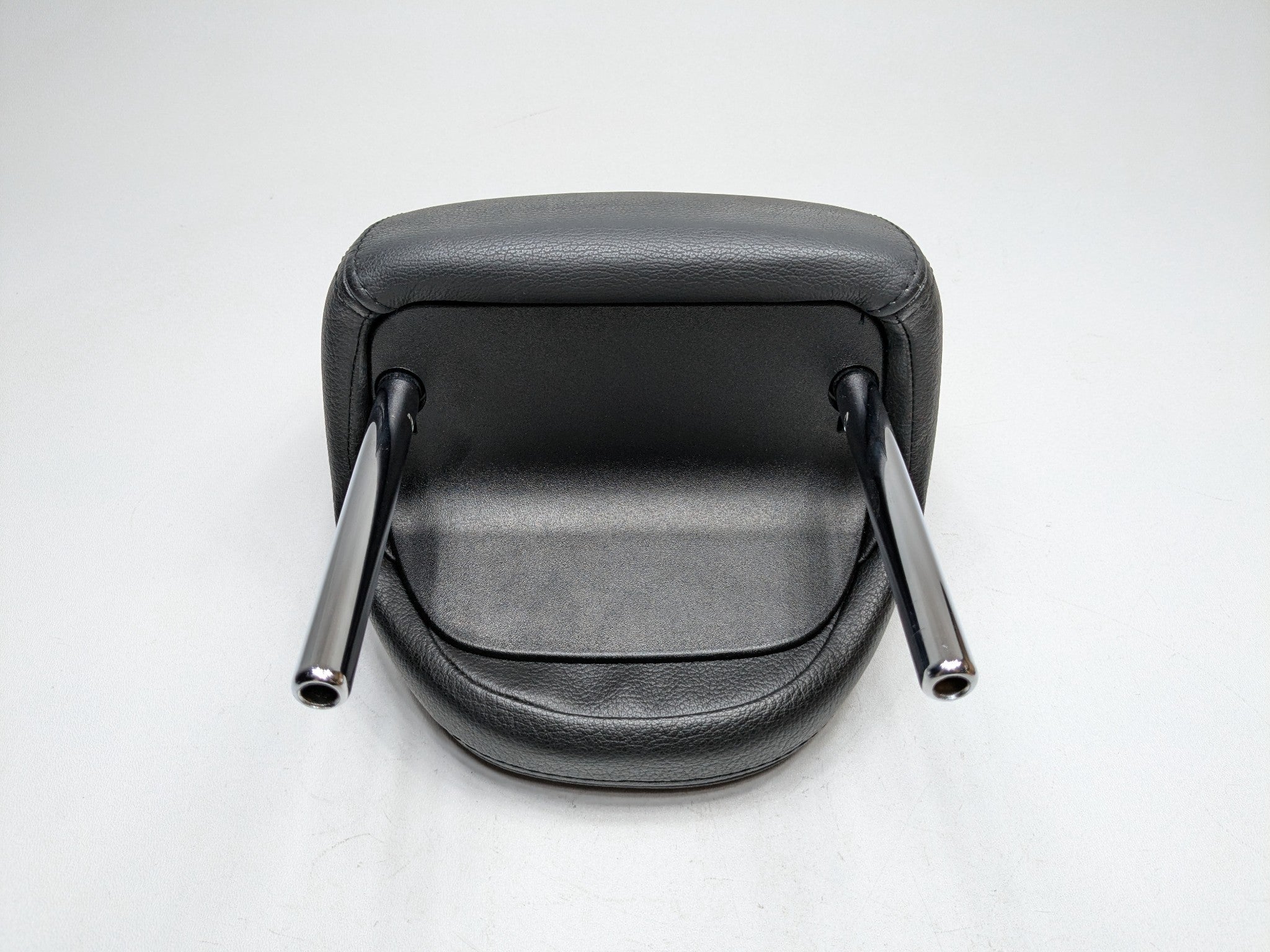 2008 - 2010 OEM PORSCHE CAYENNE REAR CENTER SIDE SEAT HEADREST BLACK