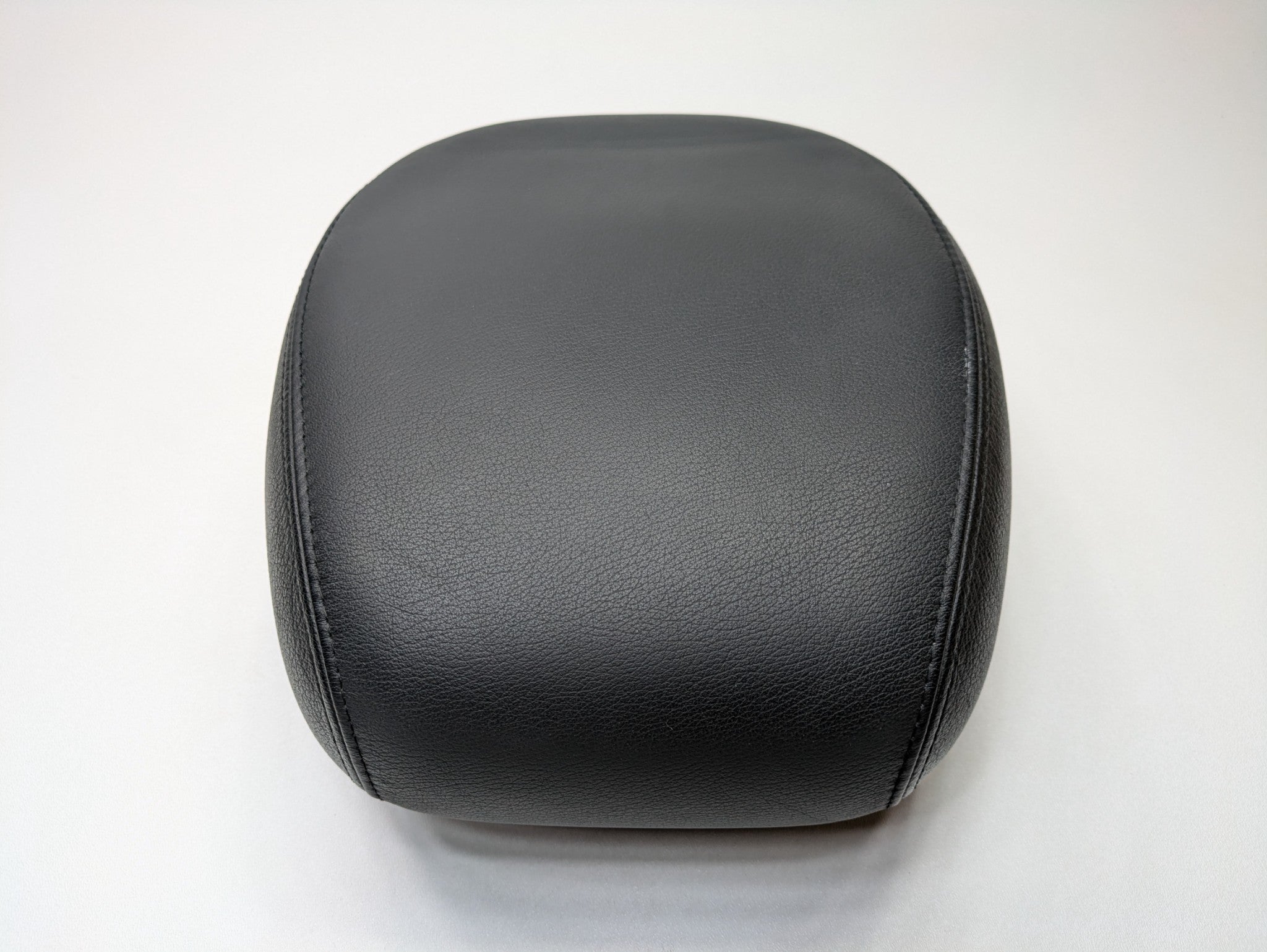 2008 - 2010 OEM PORSCHE CAYENNE FRONT LEFT DRIVER SIDE SEAT HEADREST BLACK