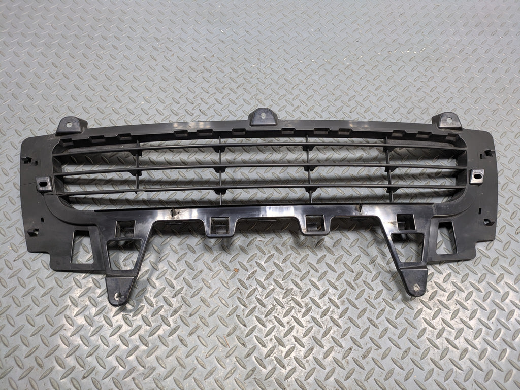 2008 - 2010 OEM PORSCHE CAYENNE FRONT CENTER BUMPER GRILLE PANEL