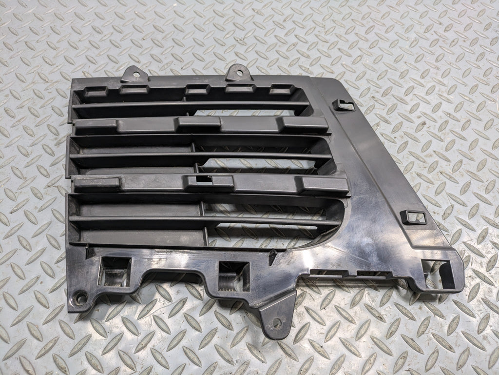 2008 - 2010 OEM PORSCHE CAYENNE FRONT RIGHT PASSENGER SIDE BUMPER GRILLE