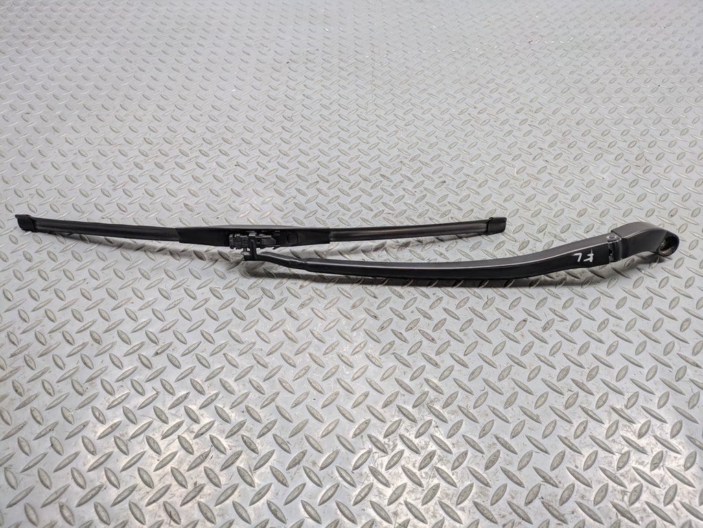2008 - 2010 OEM PORSCHE CAYENNE FRONT LEFT SIDE WINDSHIELD WIPER ARM WITH BLADE