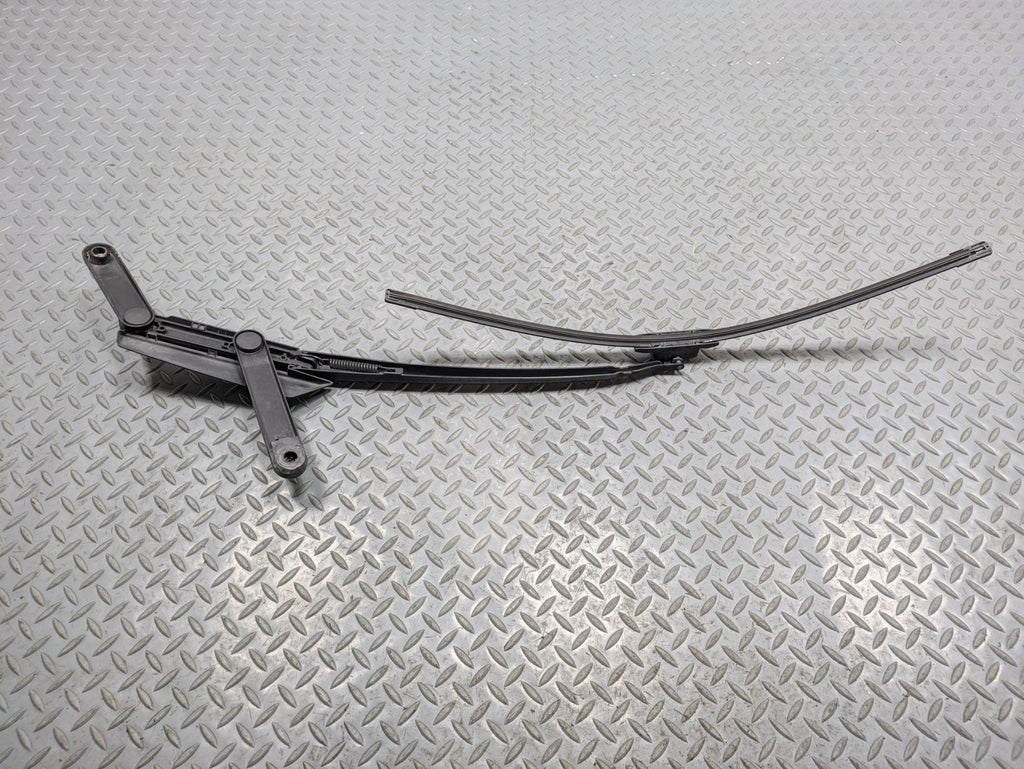 2008 - 2010 OEM PORSCHE CAYENNE FRONT RIGHT SIDE WINDSHIELD WIPER ARM WITH BLADE