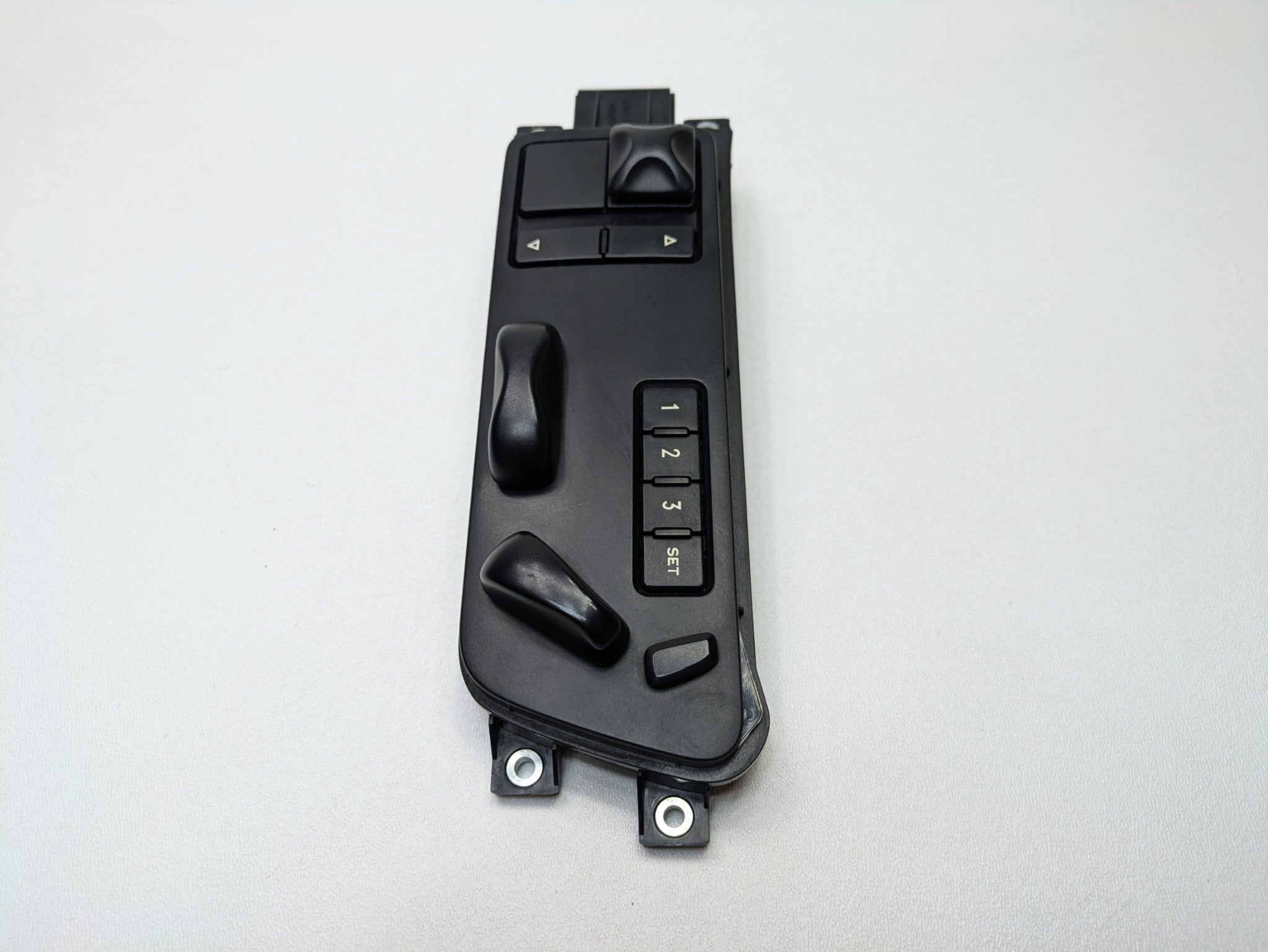 2008 - 2010 OEM PORSCHE CAYENNE FRONT LEFT DRIVER SIDE SEAT REGULATOR SWITCH