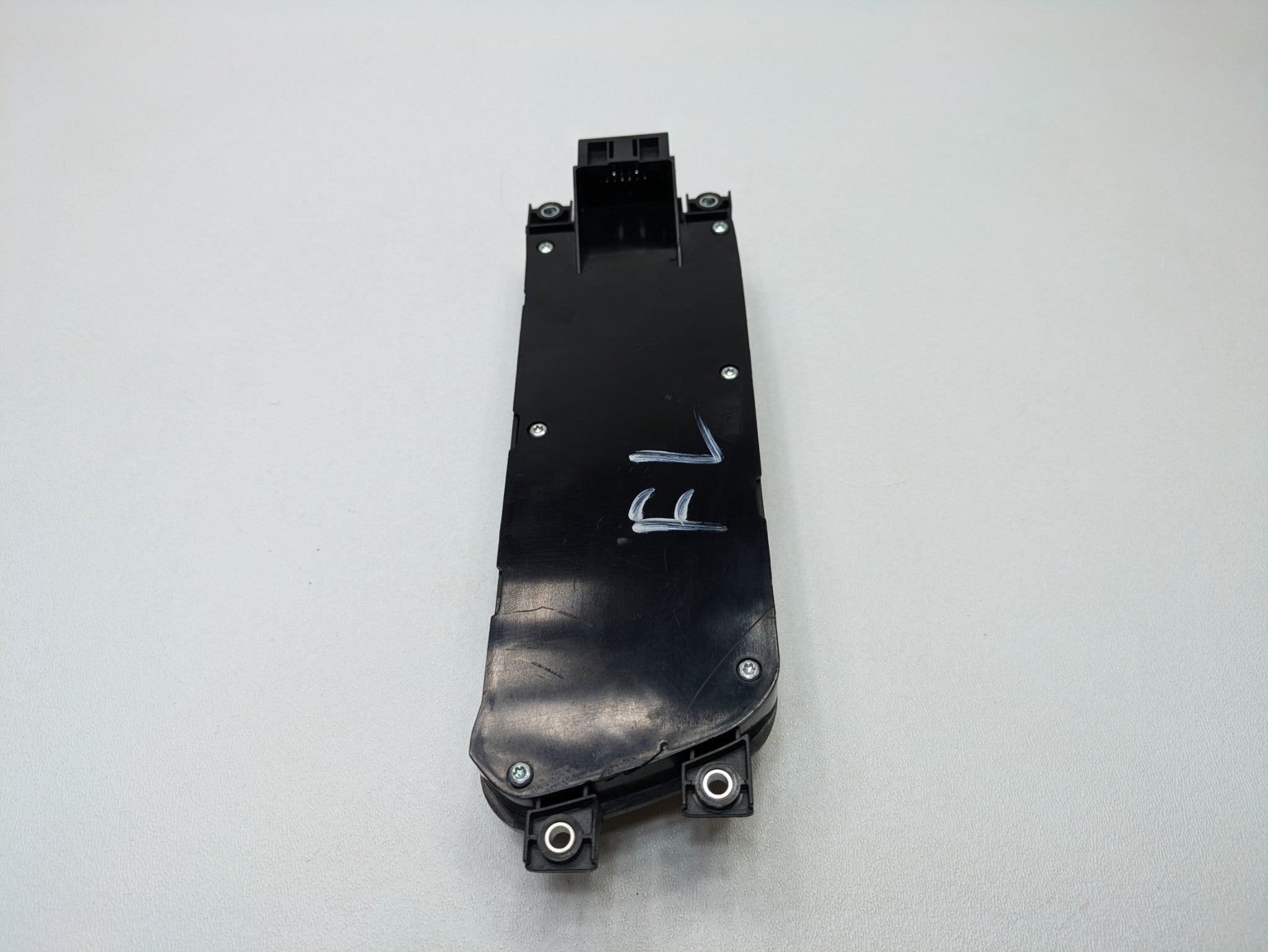 2008 - 2010 OEM PORSCHE CAYENNE FRONT LEFT DRIVER SIDE SEAT REGULATOR SWITCH