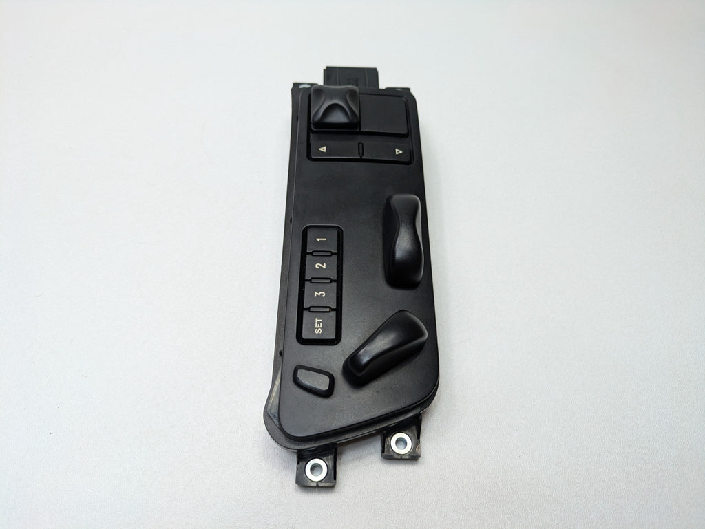 2008 - 2010 OEM PORSCHE CAYENNE FRONT RIGHT PASSENGER SIDE SEAT REGULATOR SWITCH