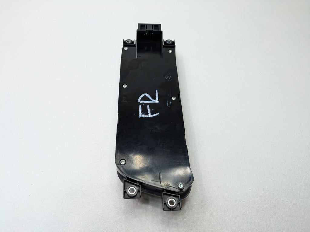 2008 - 2010 OEM PORSCHE CAYENNE FRONT RIGHT PASSENGER SIDE SEAT REGULATOR SWITCH