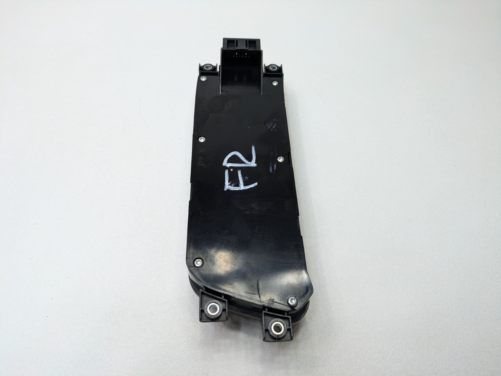 2008 - 2010 OEM PORSCHE CAYENNE FRONT RIGHT PASSENGER SIDE SEAT REGULATOR SWITCH