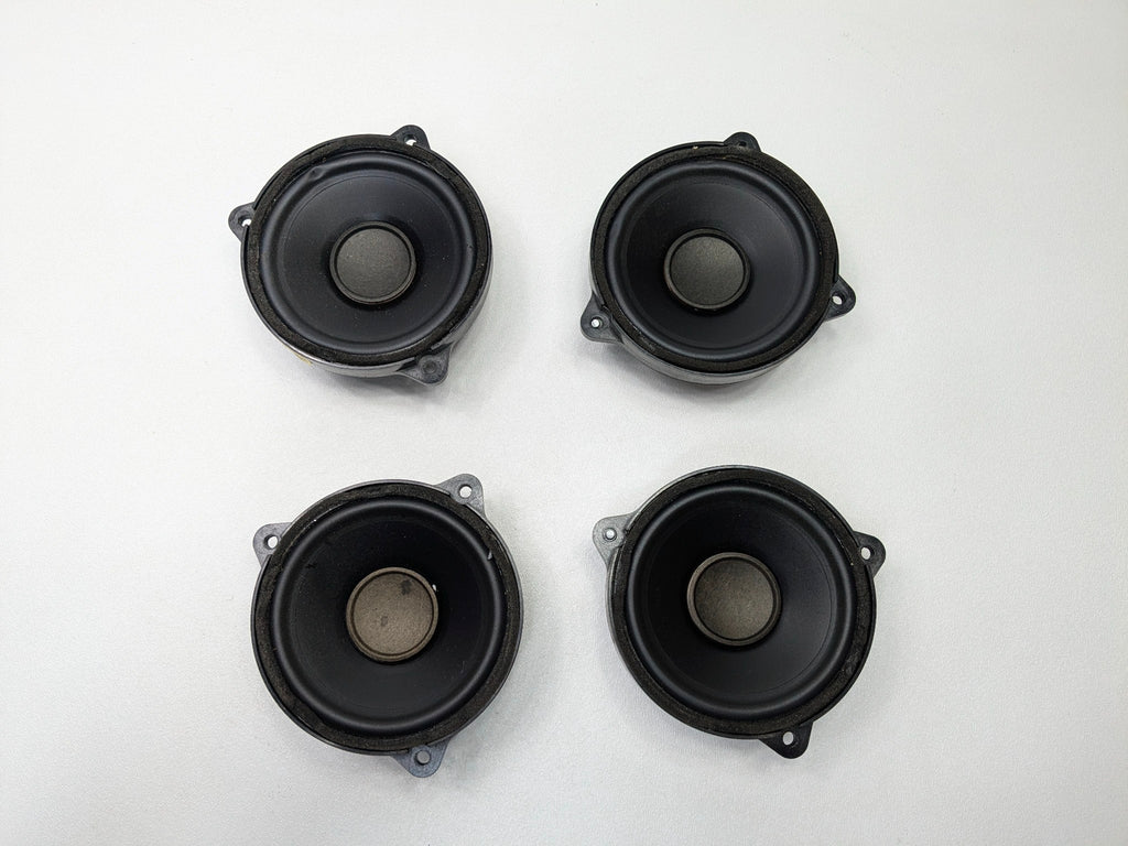 13 - 17 OEM LAND ROVER RANGE ROVER FRONT AND REAR AUDIO SOUND SYSTEM SPEAKER SET