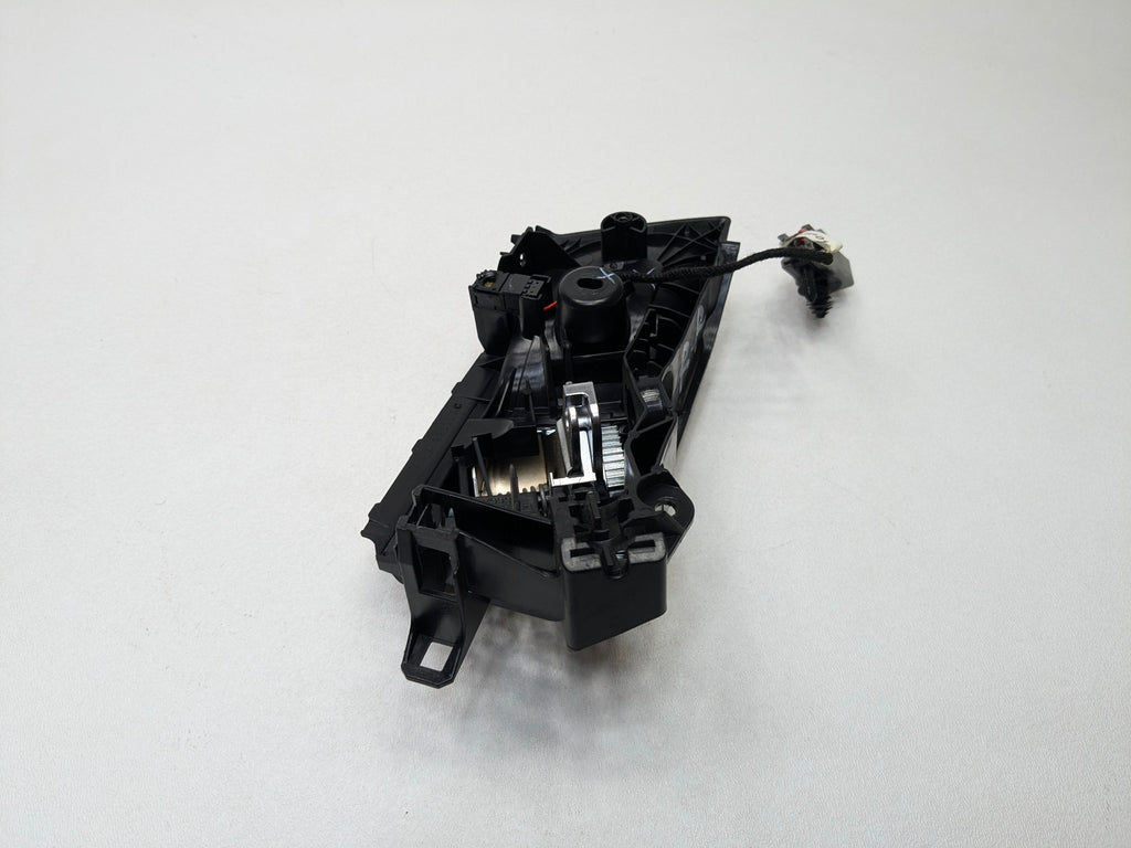 2013 - 2017 OEM LAND ROVER RANGE ROVER REAR RIGHT SIDE INTERIOR DOOR HANDLE