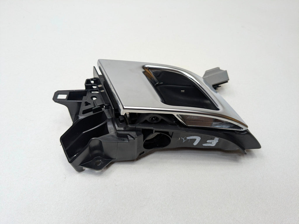 2013 - 2017 OEM LAND ROVER RANGE ROVER FRONT LEFT SIDE INTERIOR DOOR HANDLE