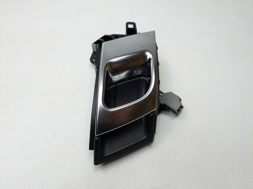 2013 - 2017 OEM LAND ROVER RANGE ROVER FRONT LEFT SIDE INTERIOR DOOR HANDLE