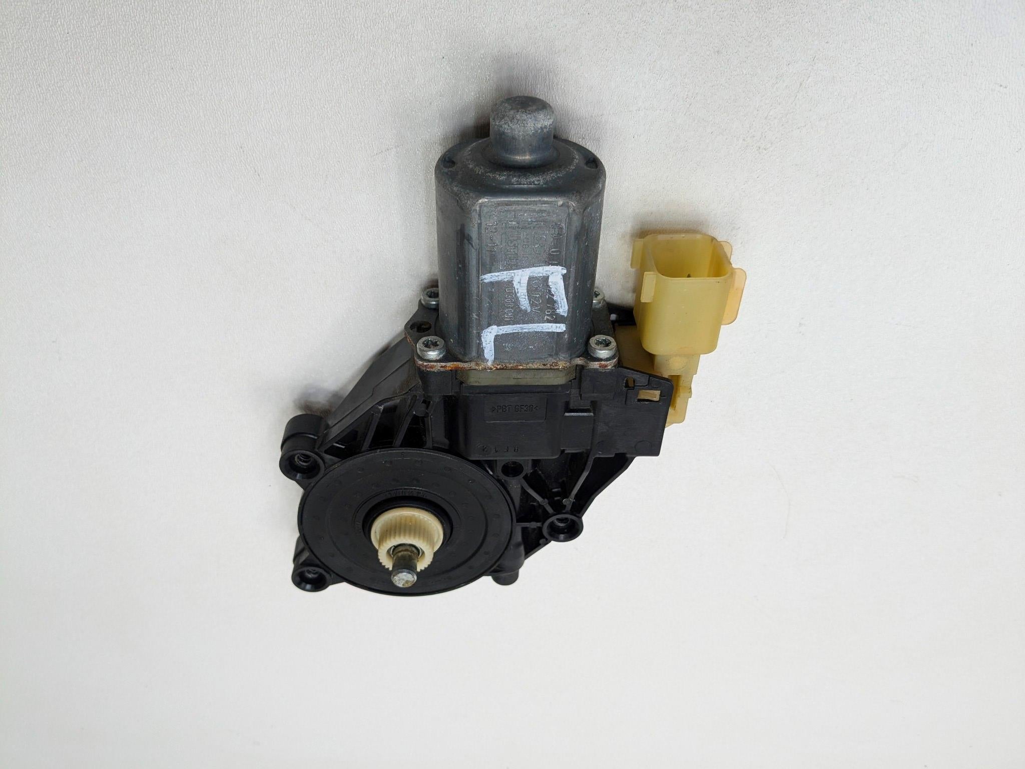 2013 - 2017 OEM LAND ROVER RANGE ROVER FRONT LEFT DRIVER SIDE POWER WINDOW MOTOR