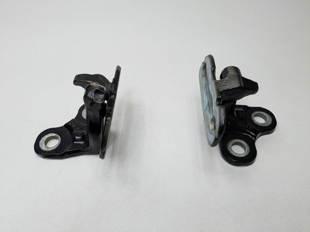 2013 - 2017 OEM LAND ROVER RANGE ROVER FRONT LEFT DRIVER SIDE DOOR HINGE SET 2
