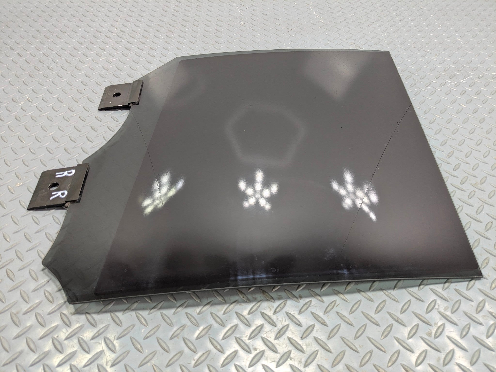 13 - 17 OEM LAND ROVER RANGE ROVER REAR RIGHT PASSENGER SIDE DOOR WINDOW GLASS