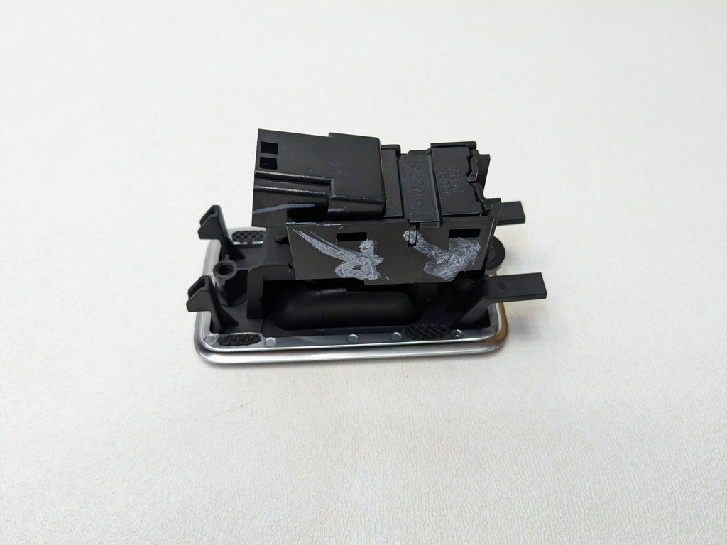 13 - 17 OEM LAND ROVER RANGE ROVER REAR RIGHT SIDE DOOR WINDOW CONTROL SWITCH