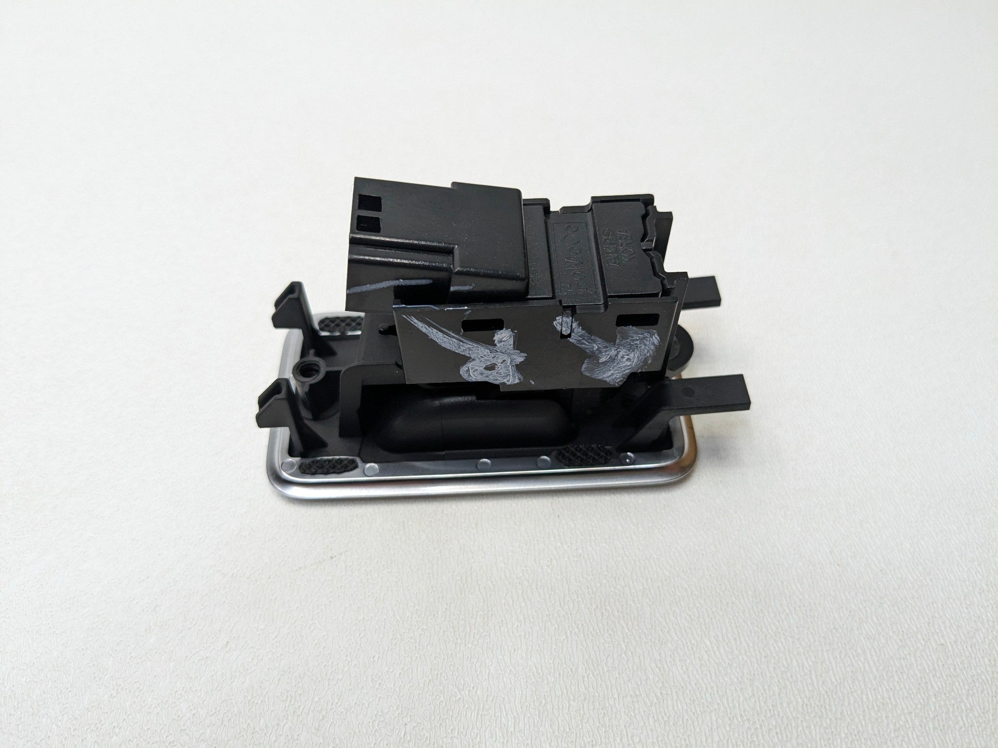 13 - 17 OEM LAND ROVER RANGE ROVER REAR RIGHT SIDE DOOR WINDOW CONTROL SWITCH