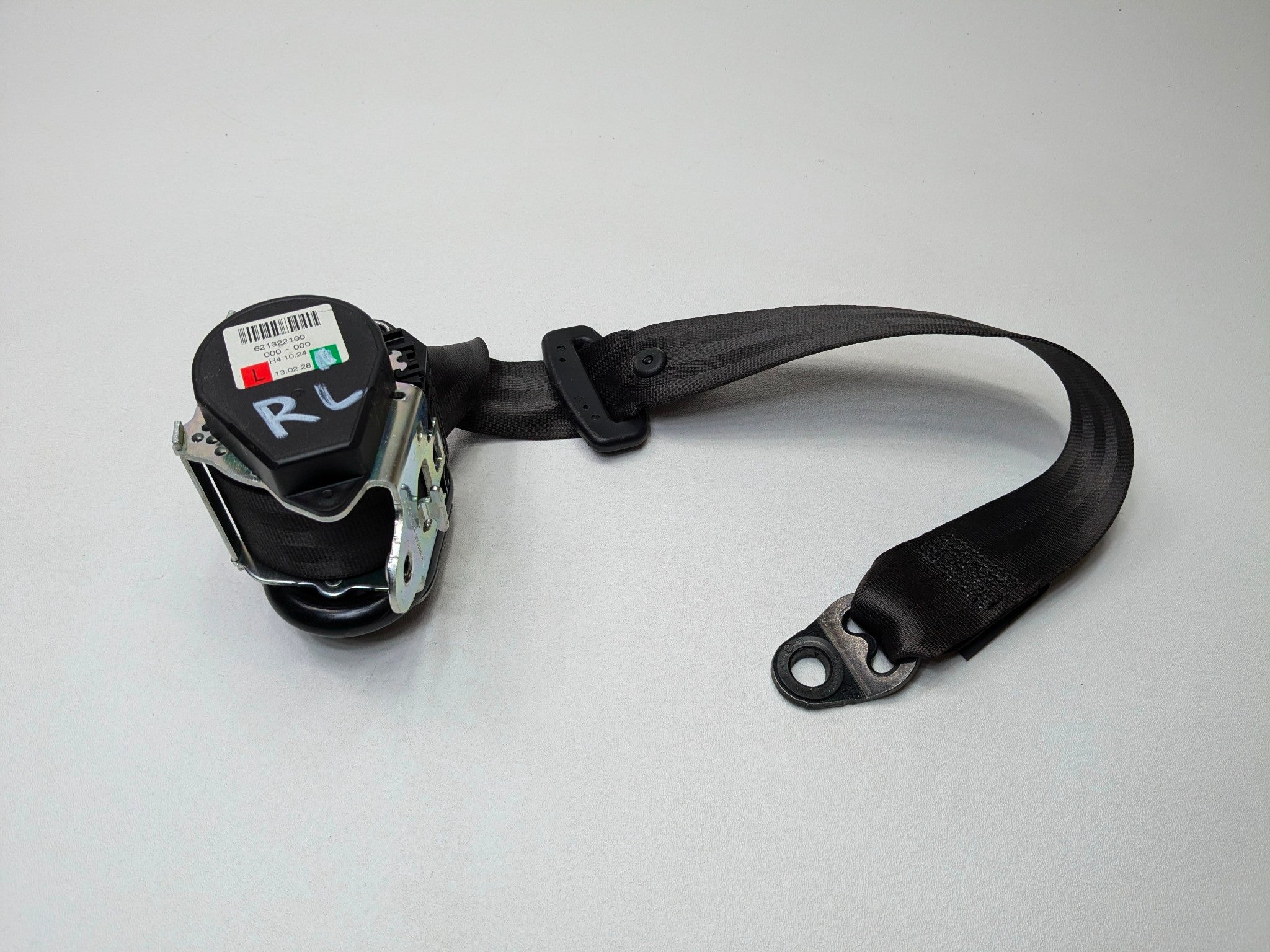 2013 - 2017 OEM LAND ROVER RANGE ROVER REAR LEFT DRIVER SIDE SEAT BELT RETRACTOR