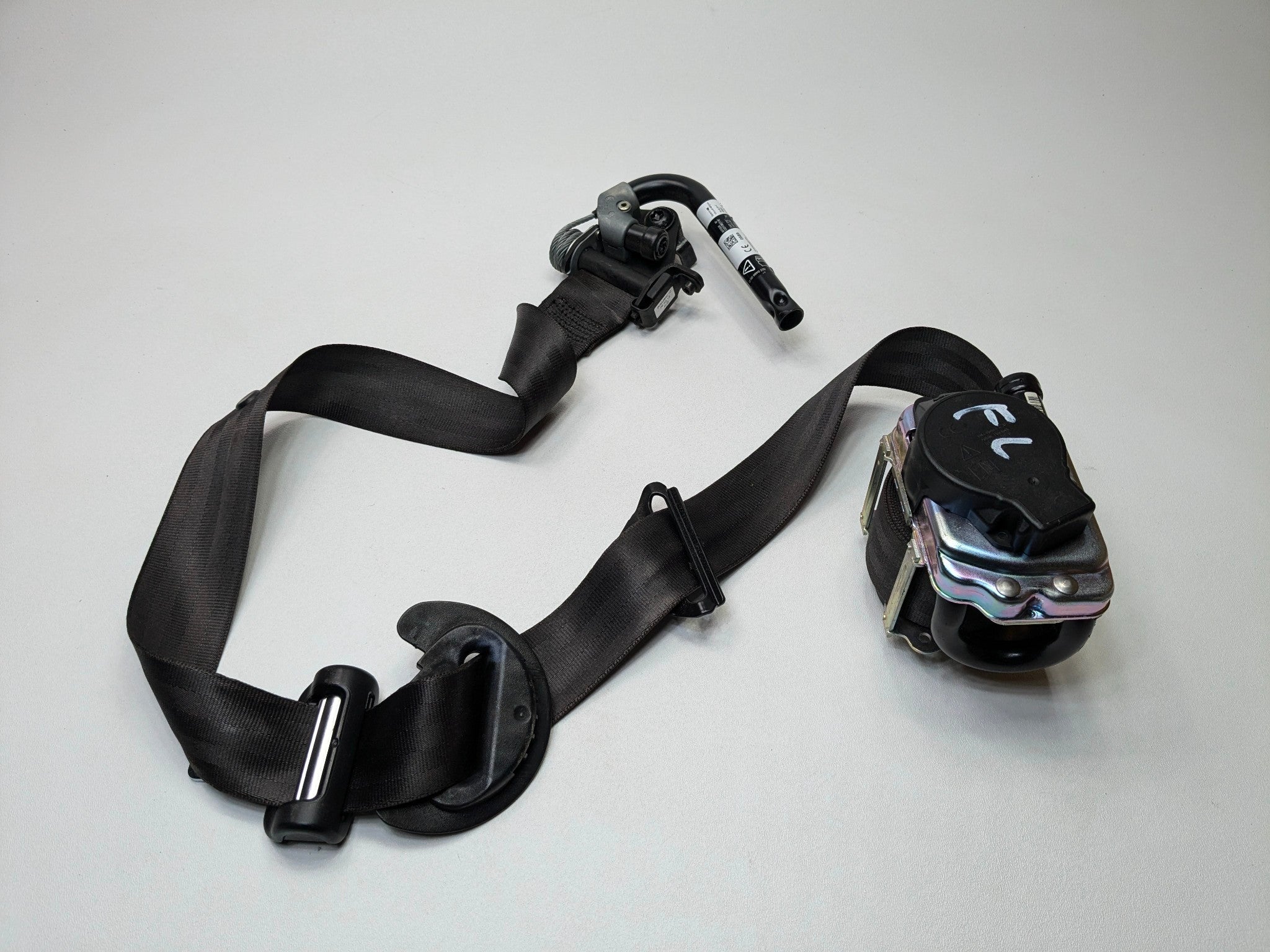 13 - 17 OEM LAND ROVER RANGE ROVER FRONT LEFT DRIVER SIDE SEAT BELT RETRACTOR