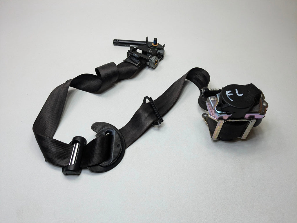 13 - 17 OEM LAND ROVER RANGE ROVER FRONT LEFT DRIVER SIDE SEAT BELT RETRACTOR