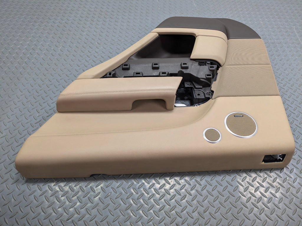 2013 - 2017 OEM LAND ROVER RANGE ROVER REAR RIGHT SIDE DOOR TRIM PANEL ASSEMBLY