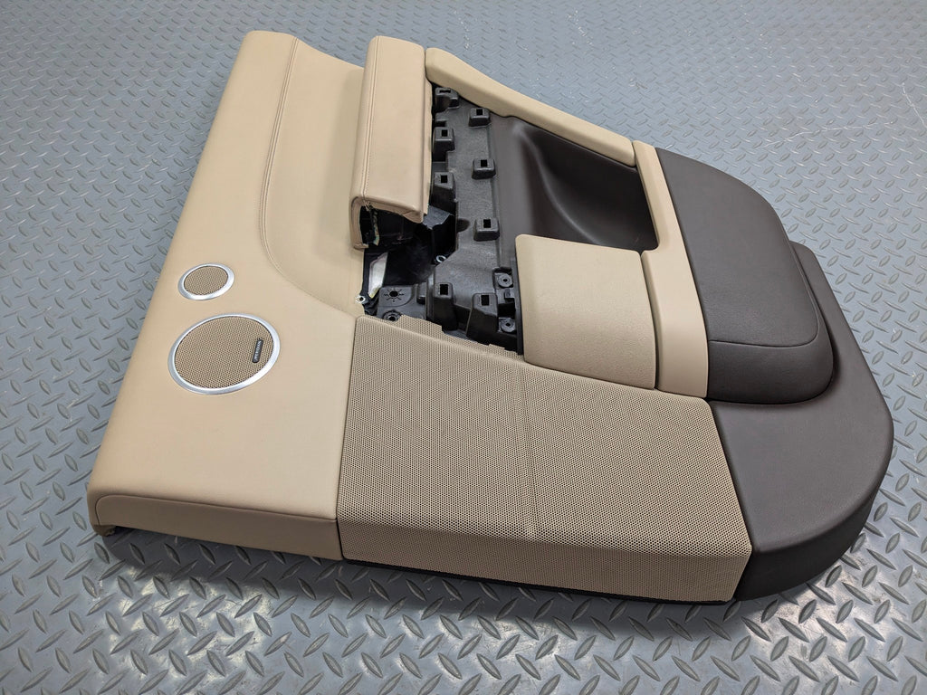 2013 - 2017 OEM LAND ROVER RANGE ROVER REAR RIGHT SIDE DOOR TRIM PANEL ASSEMBLY