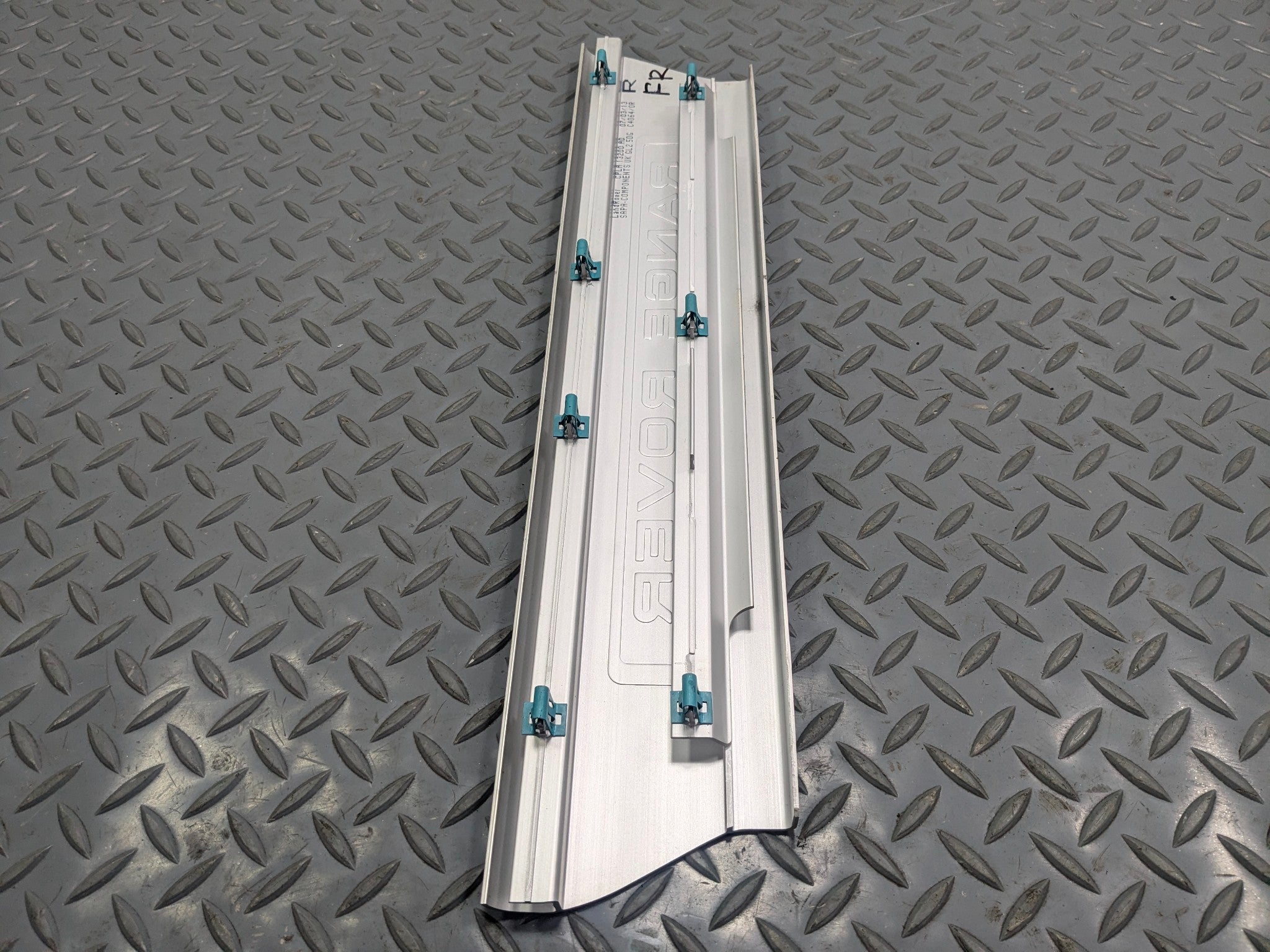 2013 - 2017 OEM LAND ROVER RANGE ROVER FRONT RIGHT SIDE DOOR SCUFF SILL PLATE